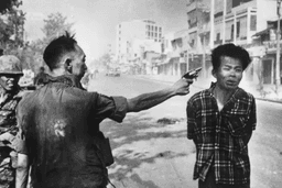 Ana Carrasco-Conde: Todas las explicaciones acaban justificando el mal